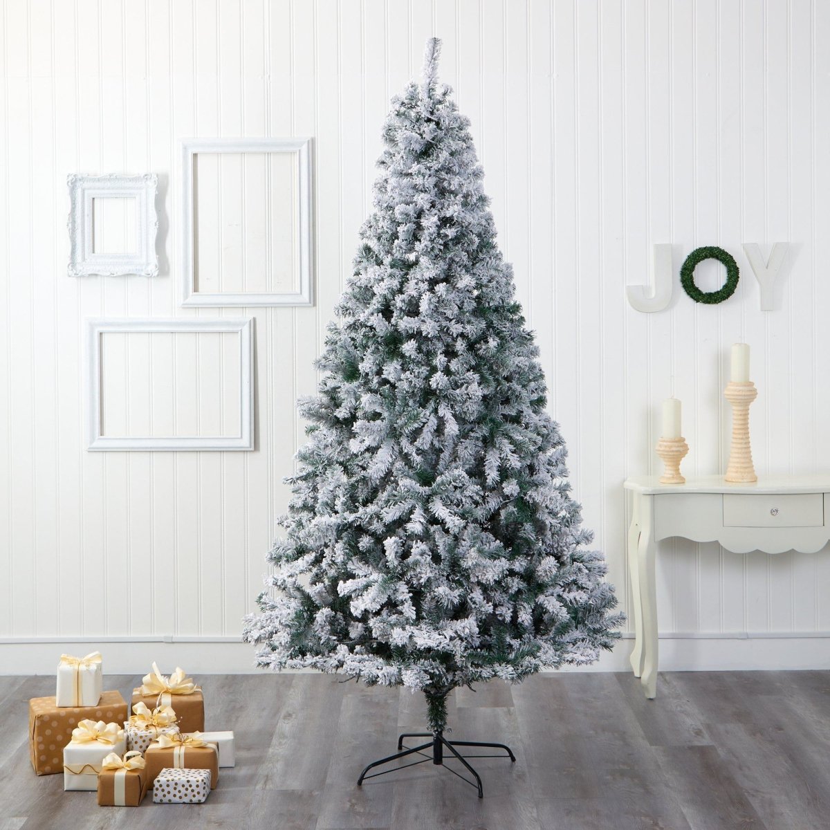 8-ft Flocked Rock Springs Spruce Artificial Christmas Tree