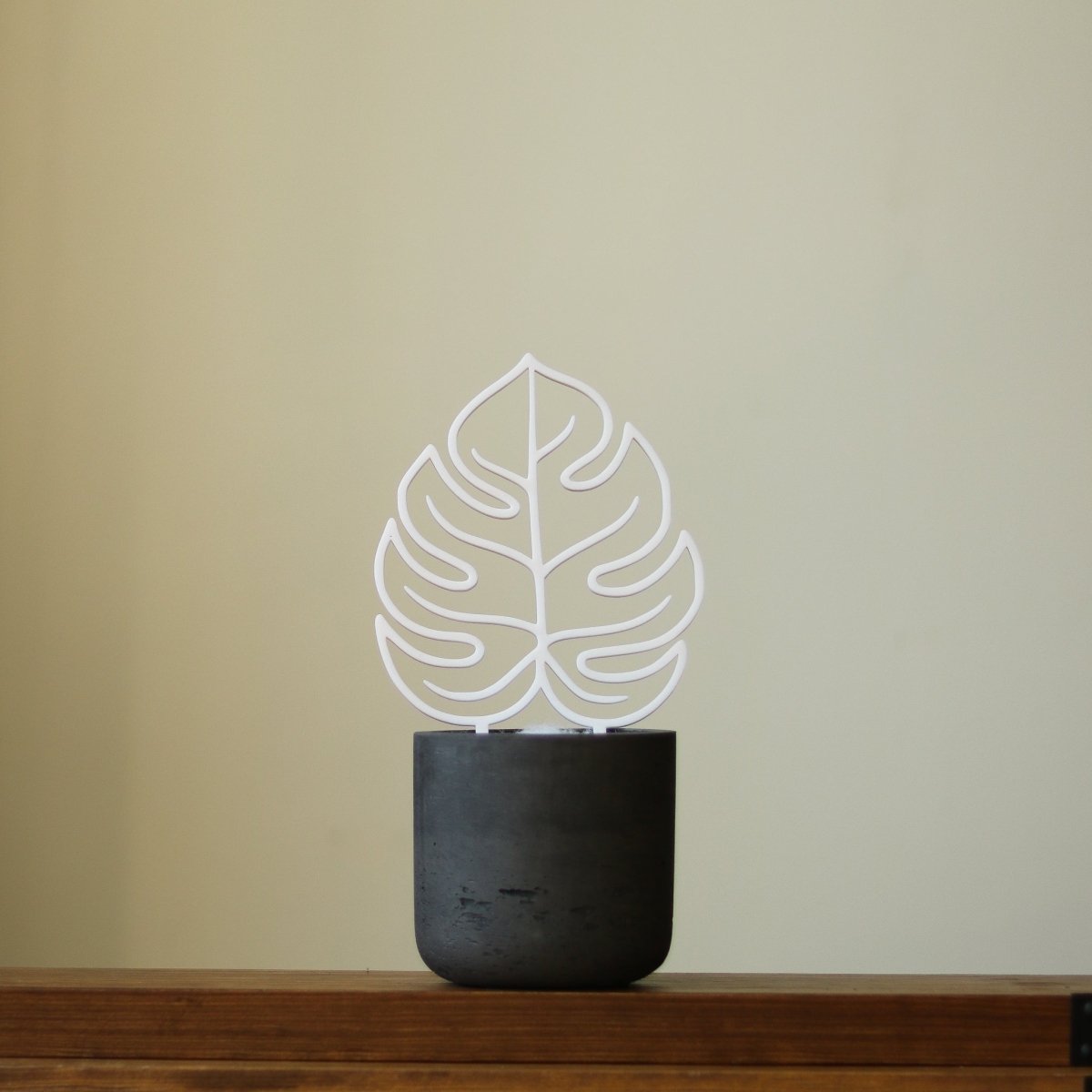Monstera Leaf Houseplant Trellis