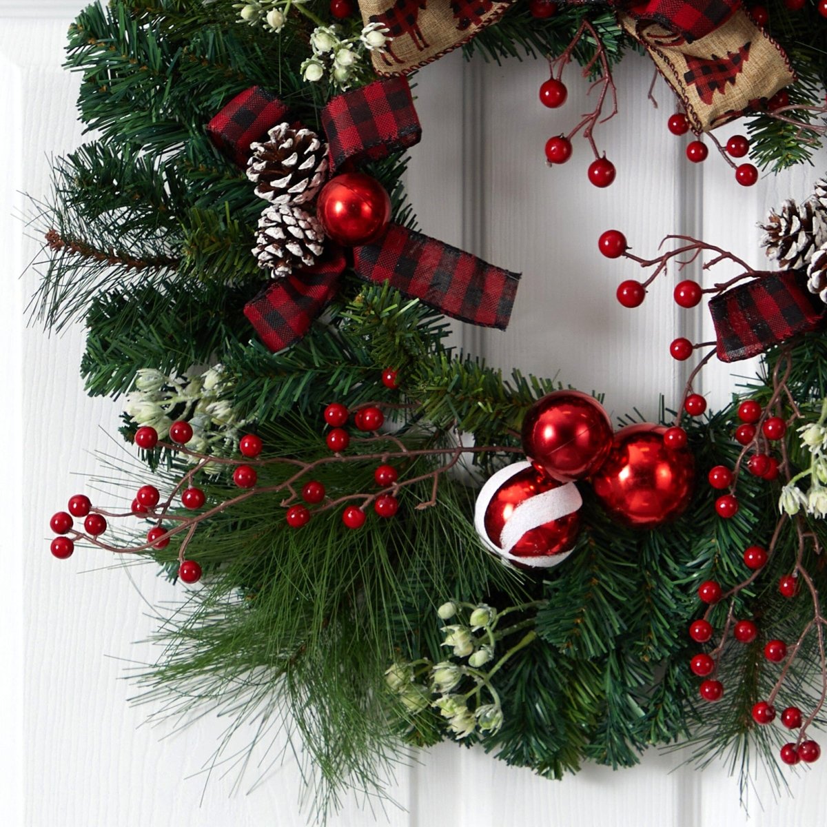  24-in Christmas Pine Wreath With Ornaments & Bow | Holiday Decor