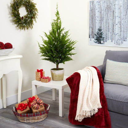  3.5-ft Cedar Pine Artificial Christmas Tree With Decorative Planter