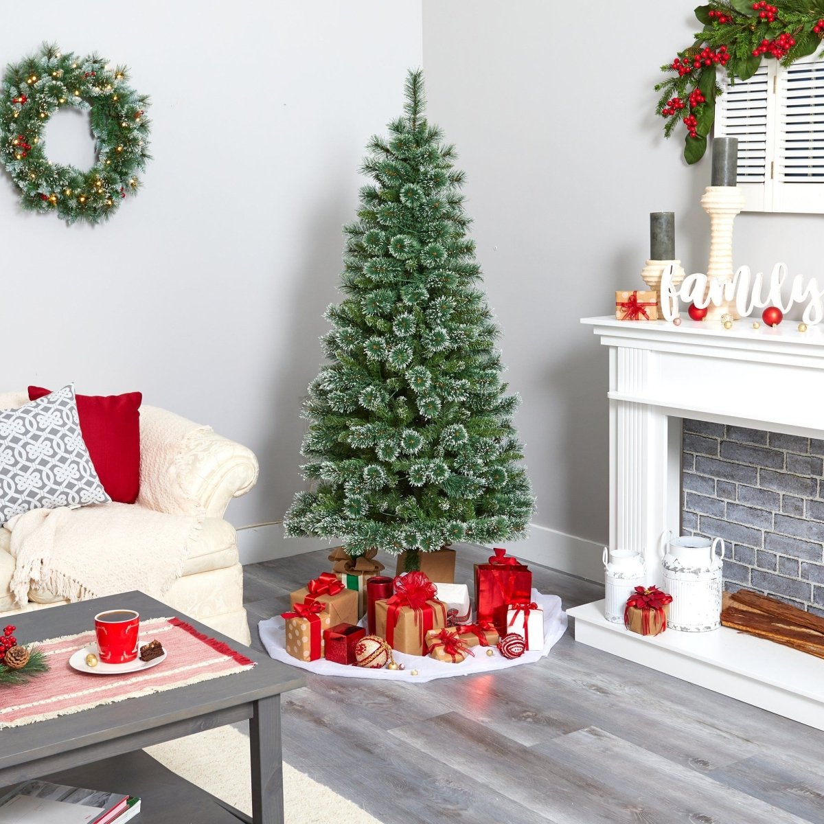 6-ft Wisconsin Slim Snow Tip Pine Tree – Compact Elegance For Holiday Cheer