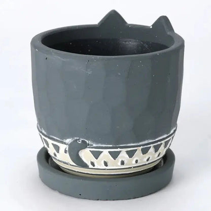  Black Cat Planter - Cement