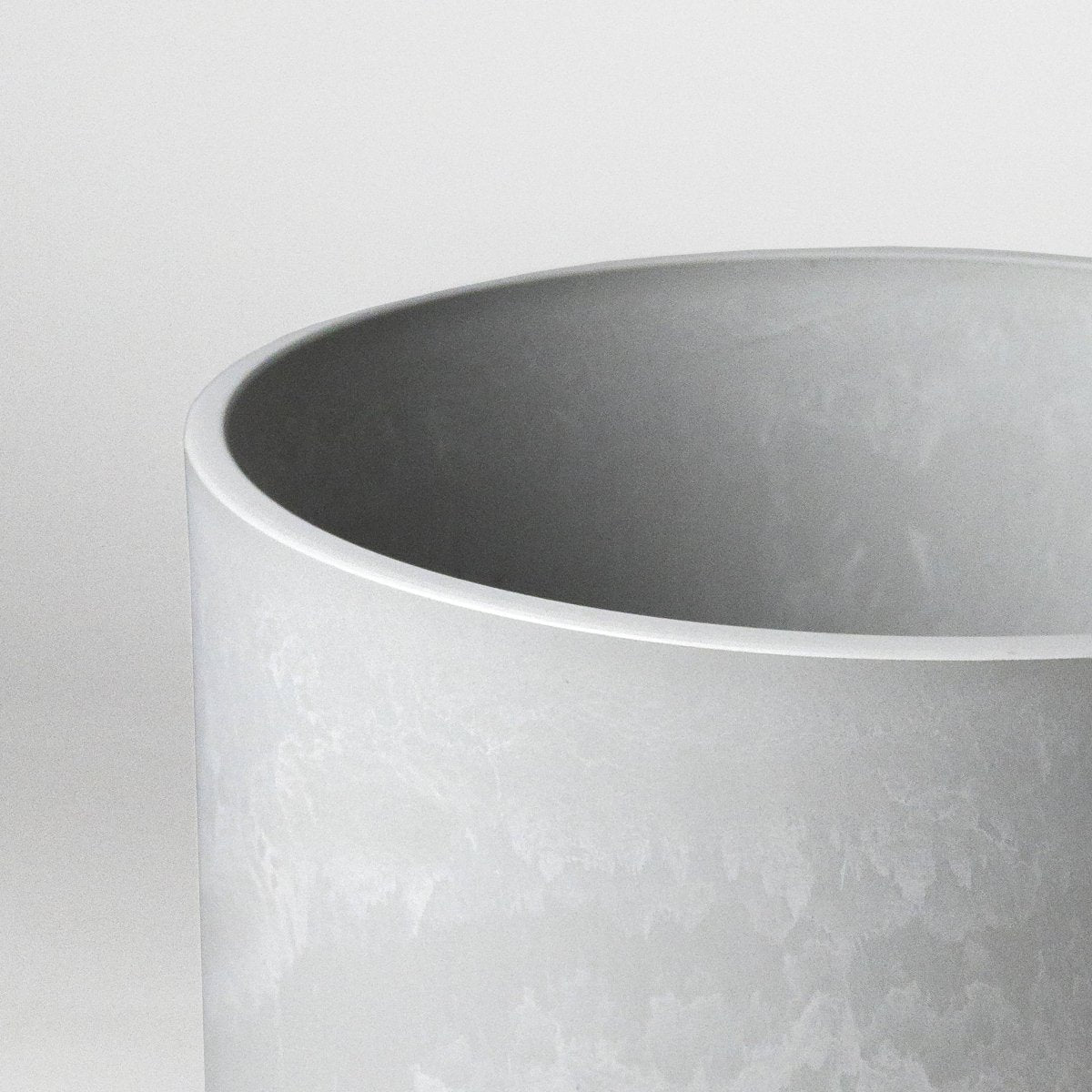  Eco-Friendly Signature Stone Planter & Saucer 9 Inch