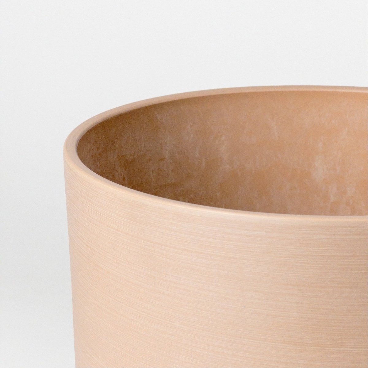  Eco-Friendly Signature Stone Planter & Saucer 9 Inch