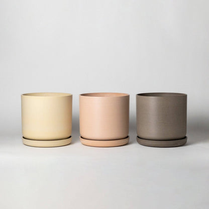  Eco-Friendly Signature Stone Planter & Saucer 9 Inch