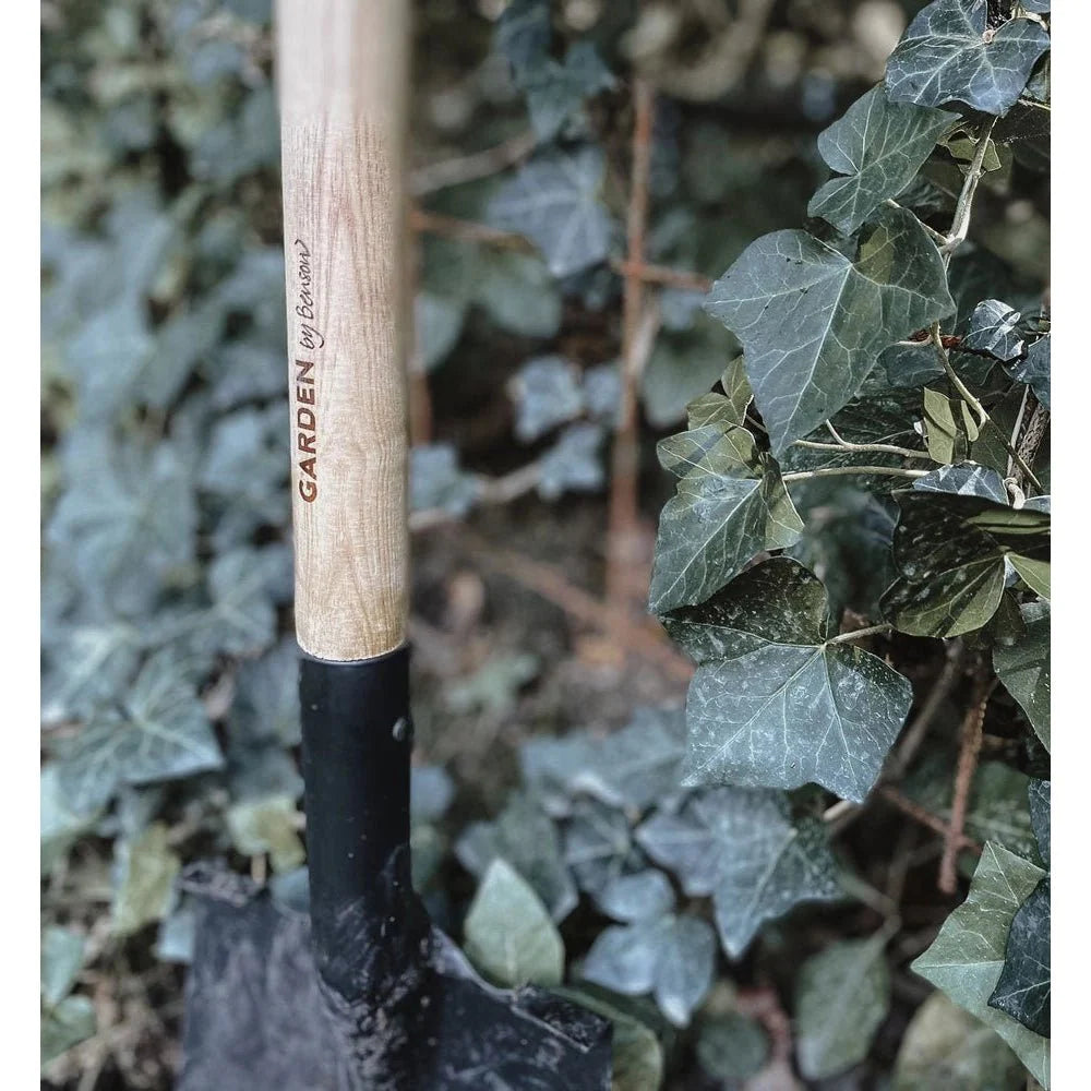  Garden Shovel Deluxe In Matte Black By Benson
