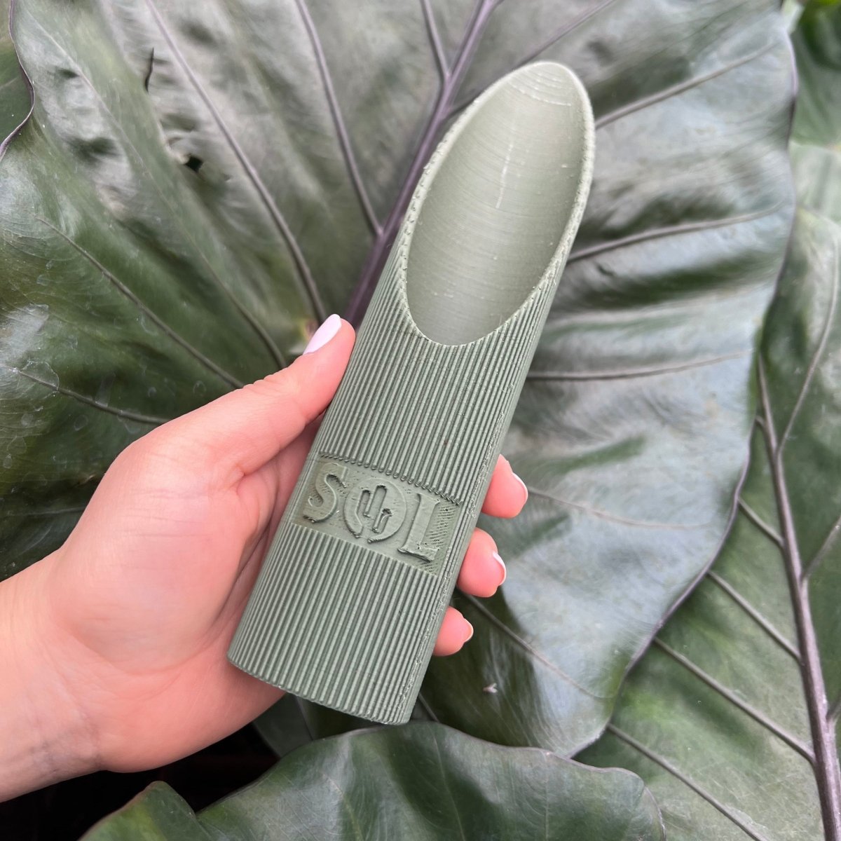  Granola Guy's Scrumptious Soil Scoop