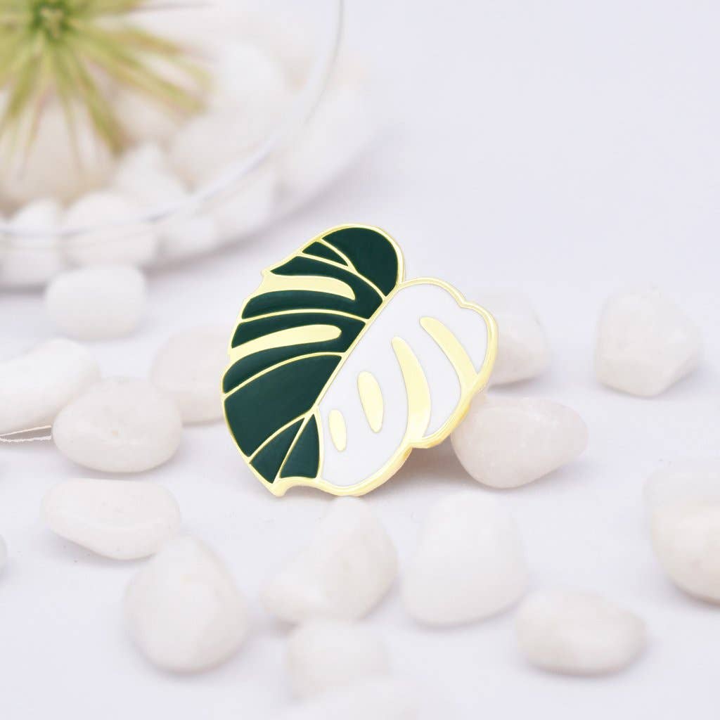  Monstera Leaf Pin
