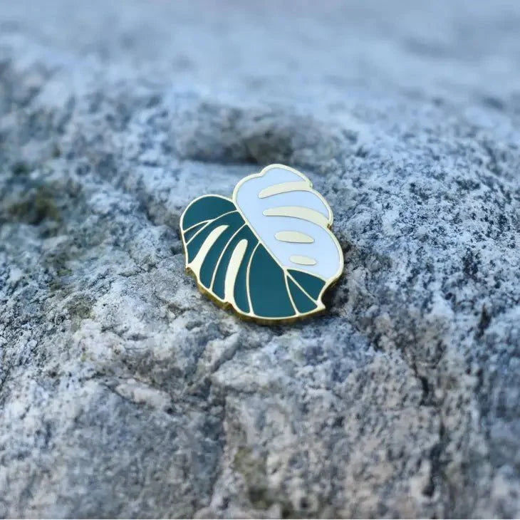  Monstera Leaf Pin