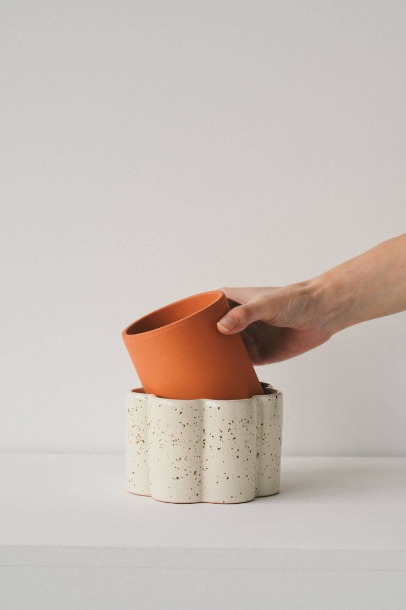  Paula Self-Watering Planter Pot – Speckled White
