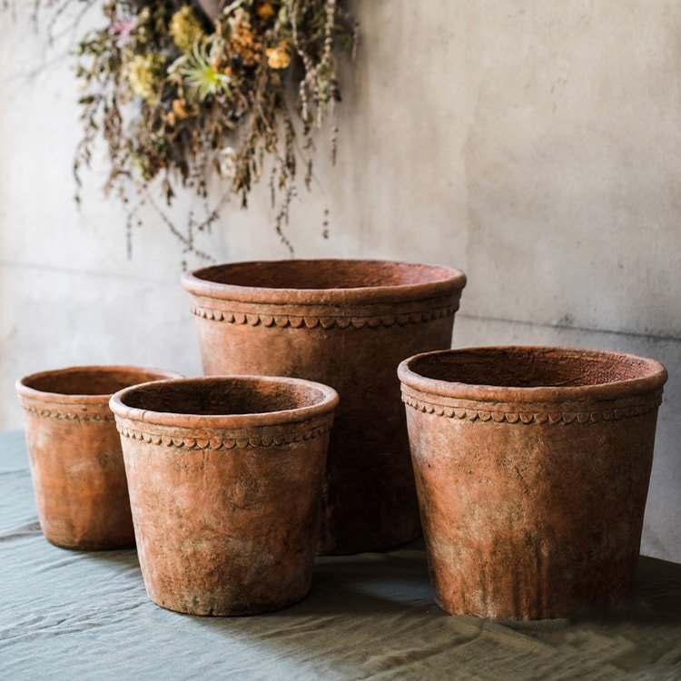  Terracotta & Concrete Planter Pot