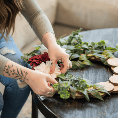  Winter Wood Slice Wreath Kit